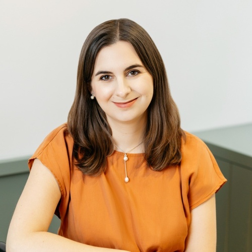 Ella  Kahn